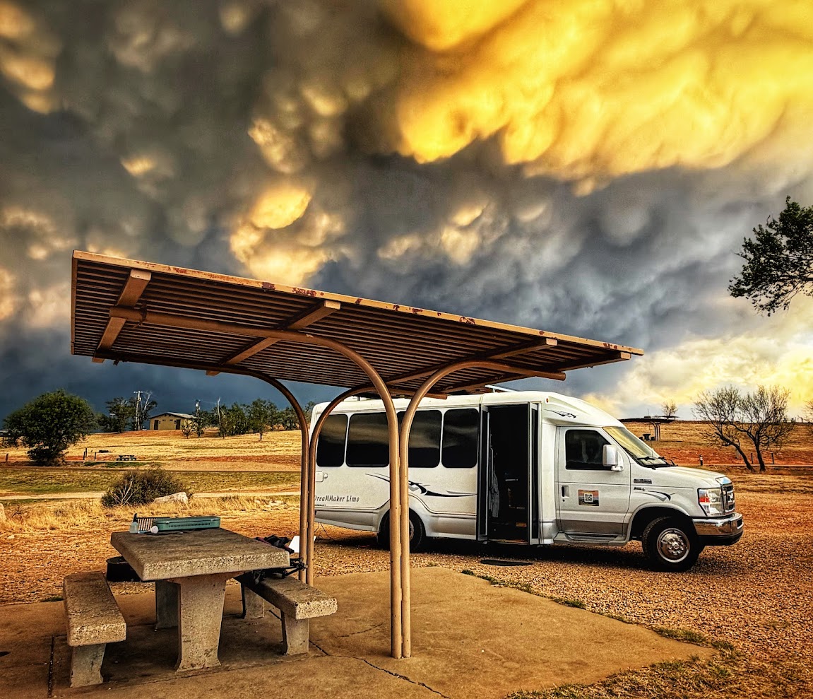 2 Weeks on the Road in the Bus